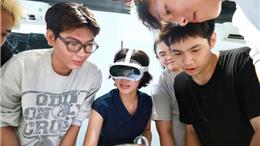 50+ Lớp học Glo-cal truyền cảm hứng của ĐH Kinh tế TPHCM: Khám phá sáng tạo cùng công nghệ VR