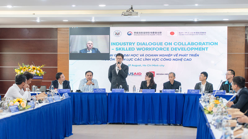 Đại học và doanh nghiệp cùng tìm giải pháp triển nguồn nhân lực công nghệ cao