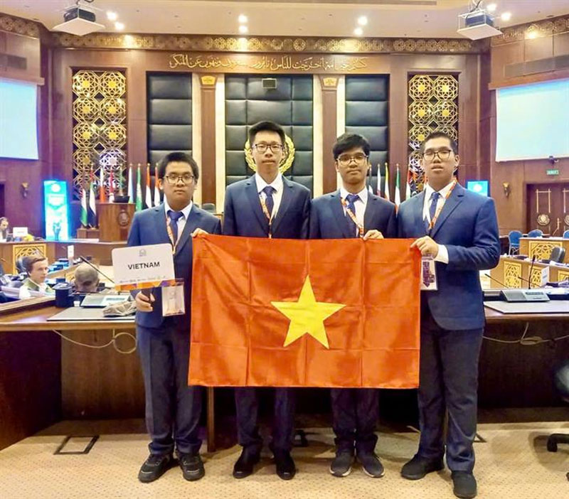 Việt Nam giành thành tích xuất sắc tại Olympic Tin học quốc tế 2024