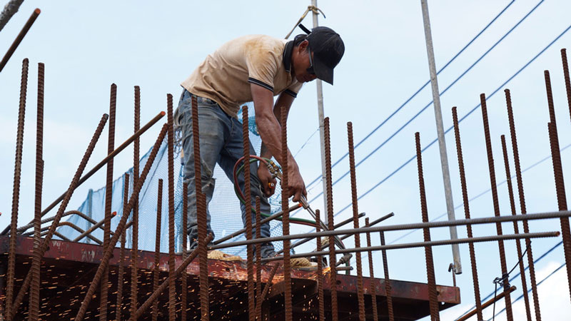 Khát kỹ sư cầu đường