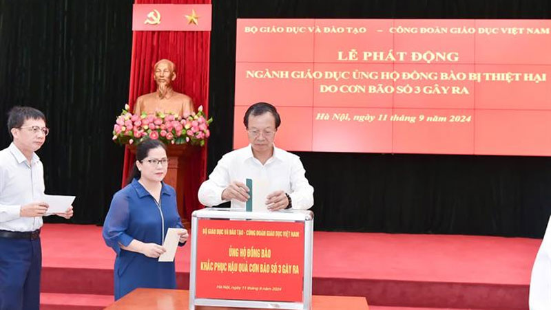 Bộ GD - ĐT phát động toàn ngành ủng hộ đồng bào bị thiệt hại do bão số 3