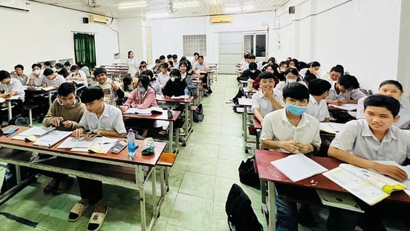 Cửa liên thông đại học sắp thông