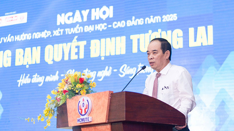 Cùng bạn quyết định tương lai 2025: Ngày hội tư vấn đặc biệt cho lứa học sinh đầu tiên của chương trình mới