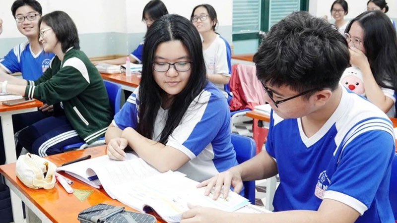Tuyển sinh ĐH 2025: Nhiều tổ hợp môn mới