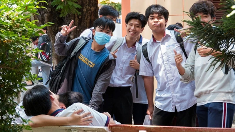 Thi đánh giá năng lực: Bỉ sắc tư phong, tham số m làm khó thí sinh?