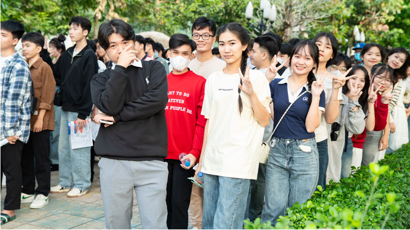 Hơn 100 trường đại học công bố xét tuyển bằng học bạ năm 2025