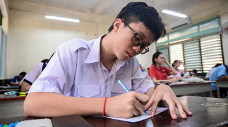 Top 10 trường có điểm chuẩn lớp 10 cao nhất TPHCM, học giỏi cũng khó chen chân