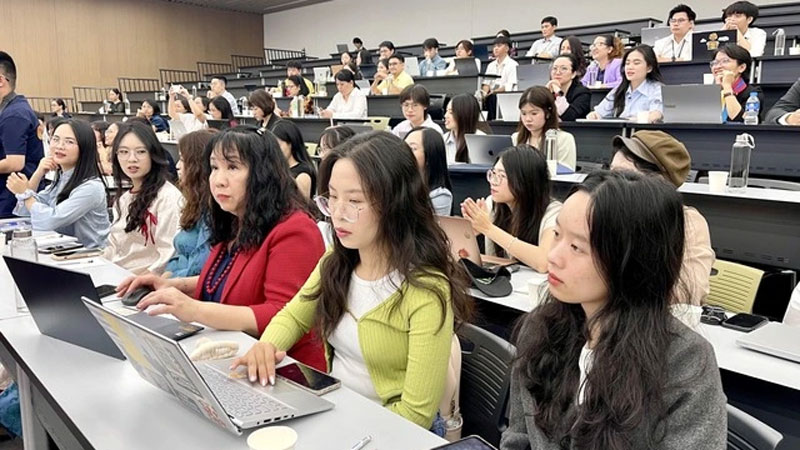 Rút ngắn thời gian đào tạo ĐH, chương trình có đáp ứng thực tế?