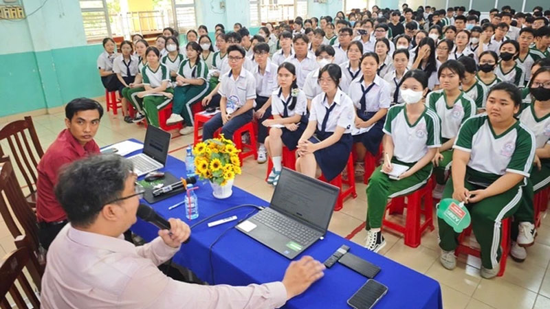 Thi tốt nghiệp THPT: Môn lịch sử, địa lý được lựa chọn nhiều nhất