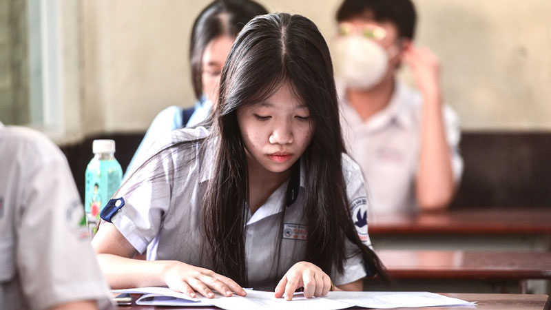 6 năm liền một nửa bài thi Toán lớp 10 TPHCM dưới 5 điểm, cảnh báo đề thi 2025