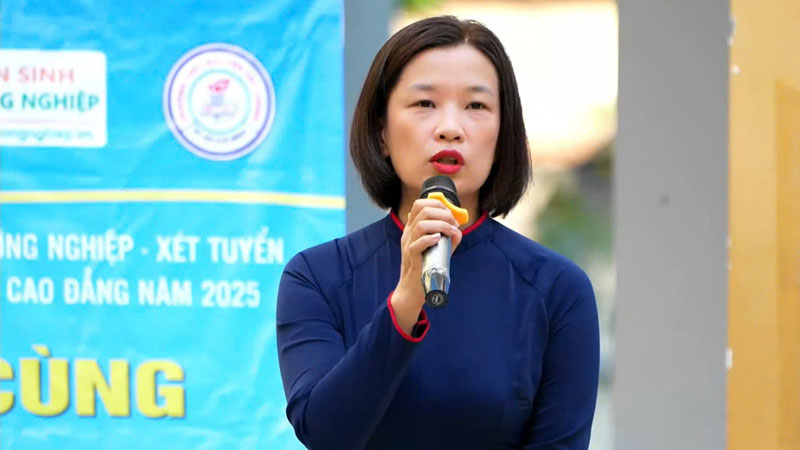Nên chọn ngành nào để đăng ký xét tuyển đại học năm 2025?