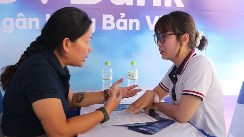 Hơn 20.000 sinh viên tham gia ngày hội việc làm về nhân lực số và AI