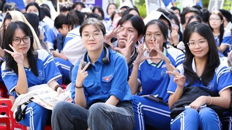 Tuyển sinh 2025: Bộ GD-ĐT thêm 3 phương thức xét tuyển