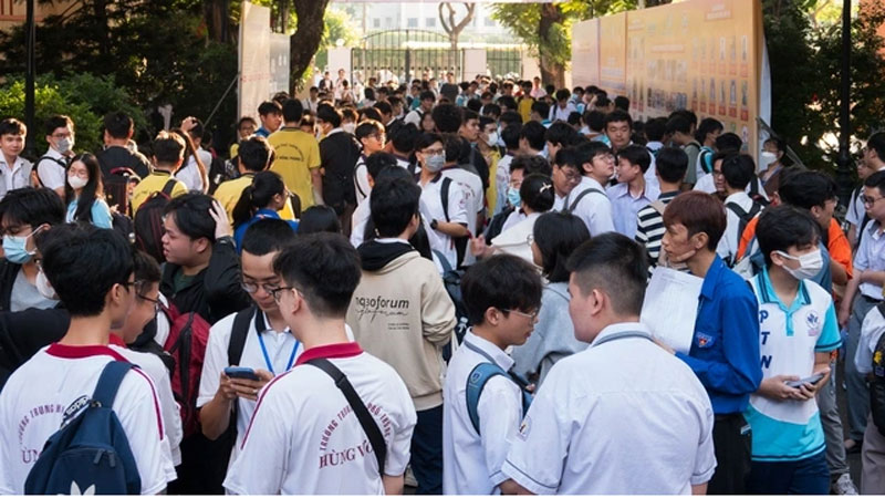 Thi đánh giá năng lực năm 2025: Điểm trên 1.000 không còn hiếm, mừng hay lo?