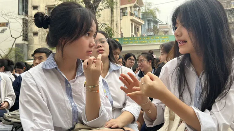 Thi Tốt nghiệp THPT môn Vật lý: Đề thi sẽ tăng cường câu hỏi gắn với tình huống thực tế