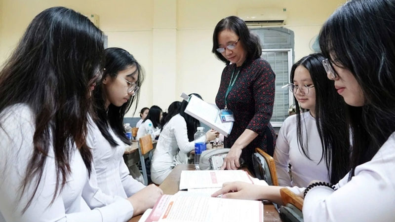 Thi tốt nghiệp THPT: Nửa thế kỷ cải tiến và đổi mới