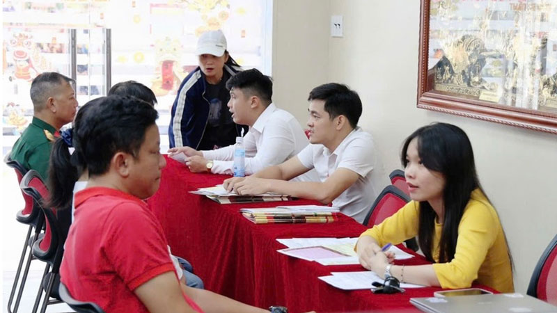 Trường tư chật vật tuyển sinh vào lớp 10