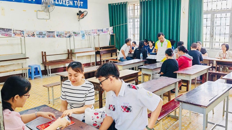 Tư vấn chọn tổ hợp: Giúp học sinh chọn môn phù hợp ở lớp 10