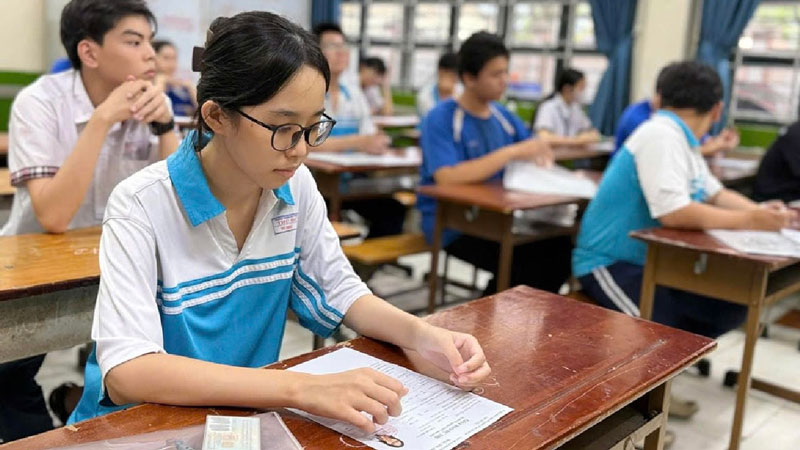 Trường ĐH sơ tuyển học bạ để kiếm điểm ưu tiên