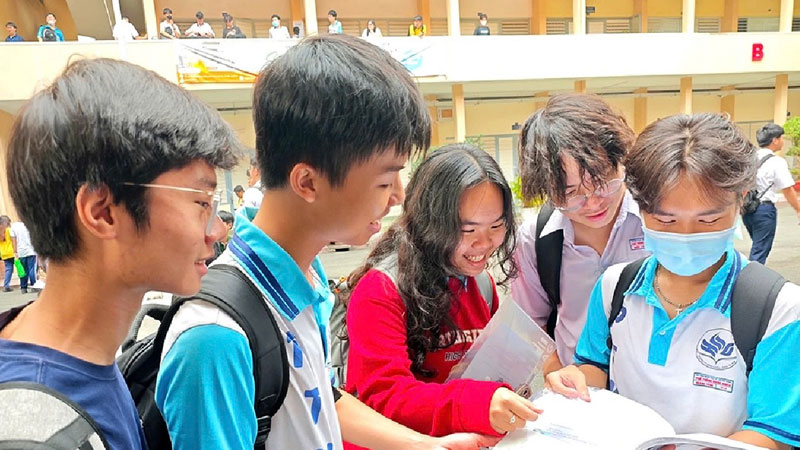 Thưởng điểm cho thí sinh có chứng chỉ IELTS trong xét tuyển ĐH