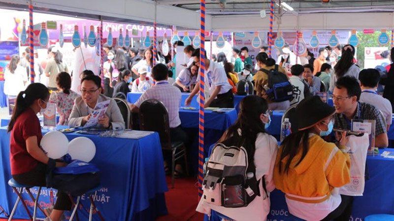 Thí sinh đừng nên đăng ký lên tới 20 nguyện vọng xét tuyển, gây lãng phí