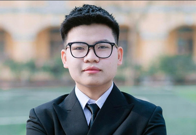 Thủ khoa toàn quốc cày 6 đề mỗi ngày