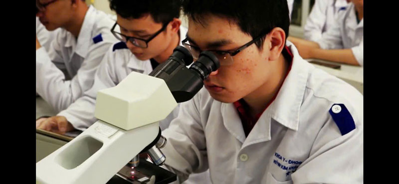Trường ĐH Khoa học sức khỏe, ĐHQG-HCM lấy điểm sàn từ 17 đến 20,5