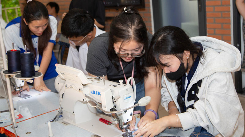 Tuyển sinh 2025: Thí sinh cân đối bài toán tài chính