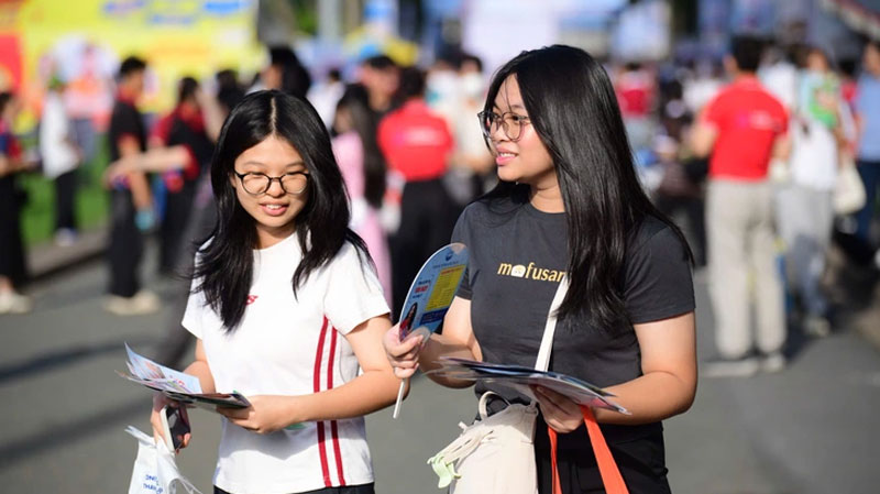 Vay tiền học đại học ra sao?