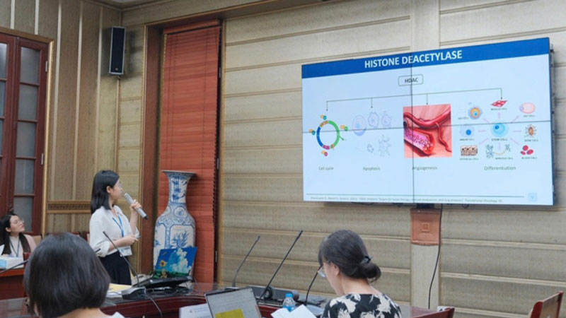 Cô gái là thủ khoa kép Đại học Dược Hà Nội