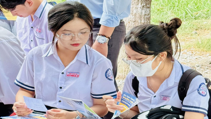 Xét tuyển đại học: Ai đăng ký nguyện vọng… thứ 132?