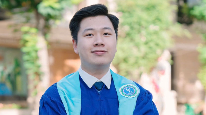 Thủ khoa điểm cao nhất 40 năm ở Đại học Luật TP HCM