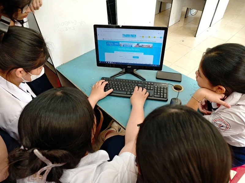 Tuyển sinh ĐH 2025: Rắc rối đến từ đâu?