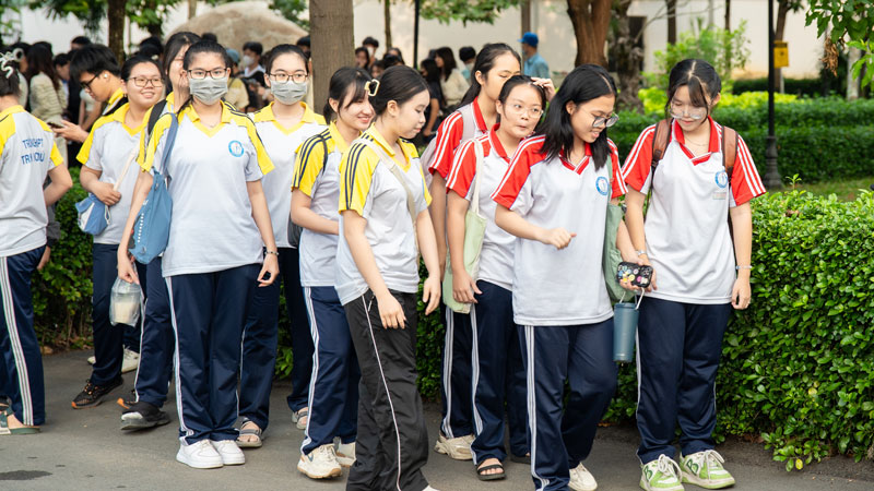 Cộng điểm IELTS trong tuyển sinh: Có nên không?