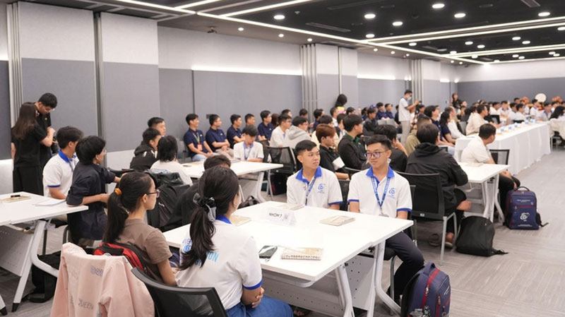 Sinh viên học tại doanh nghiệp làm game phát hành toàn cầu