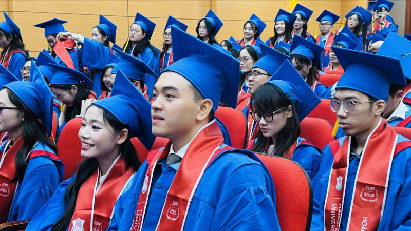 Vì sao loạt trường tốp đầu xét tuyển bổ sung?