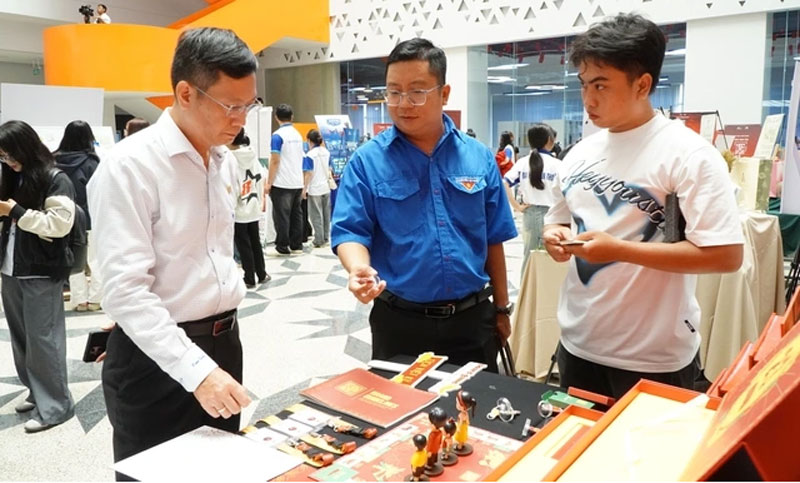 Cuộc thi khởi nghiệp hấp dẫn dành cho sinh viên đam mê công nghệ