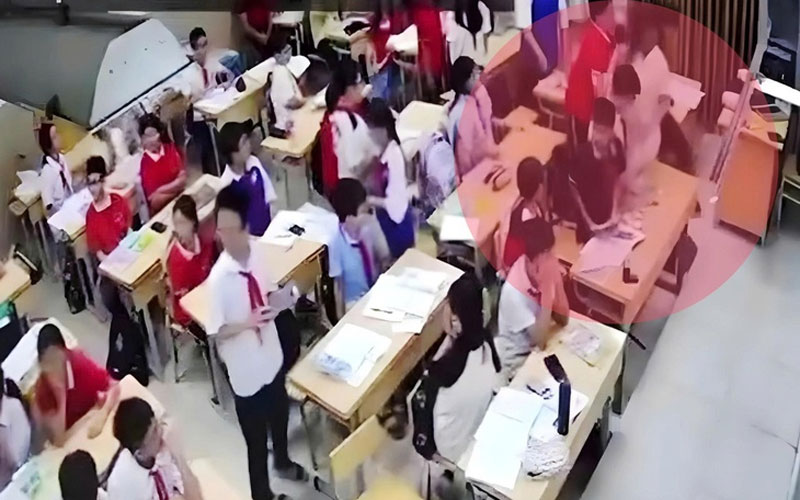 Học sinh xúc phạm danh dự, thân thể giáo viên có thể bị cách ly khỏi trường học