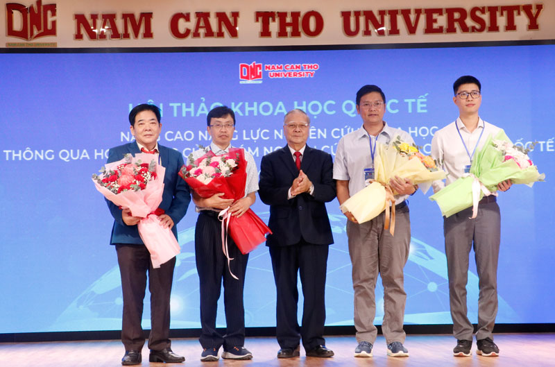 Để giáo dục đại học Việt Nam vững vàng tiến vào sân chơi quốc tế trong nghiên cứu khoa học