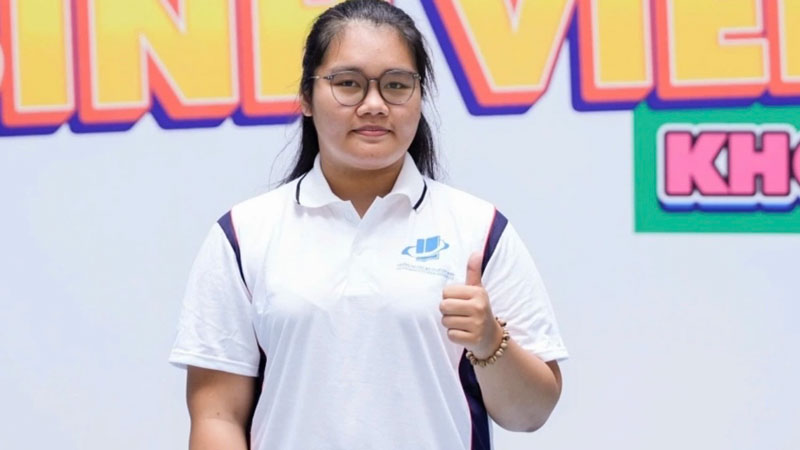 Từ cú trượt lớp 10 đến thủ khoa đầu vào đại học