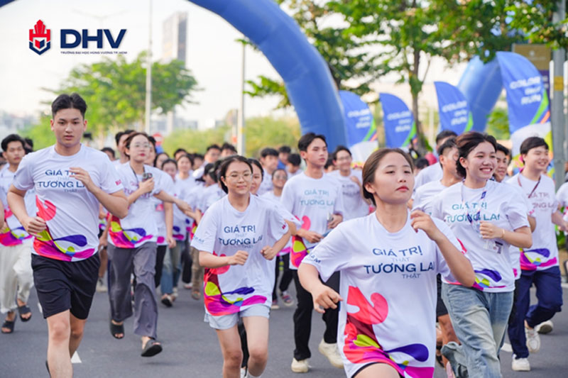 Bùng nổ năng lượng tại Hội trại 2025 Trường Đại học Hùng Vương Thành phố Hồ Chí Minh (DHV)