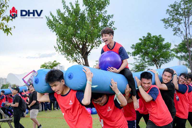Bùng nổ năng lượng tại Hội trại 2025 Trường Đại học Hùng Vương Thành phố Hồ Chí Minh (DHV)