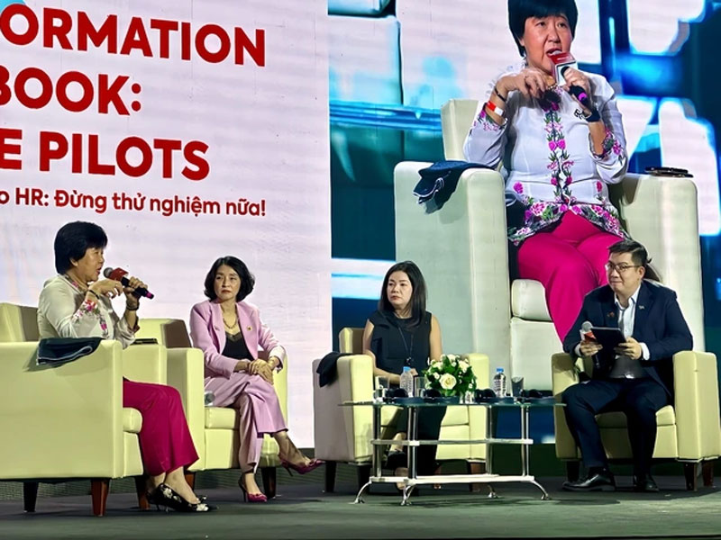 2% người lao động không quan tâm tới AI