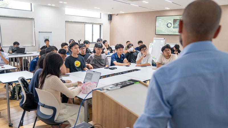 700 chương trình đào tạo đạt chuẩn quốc tế, trường ĐH nào nhiều nhất?