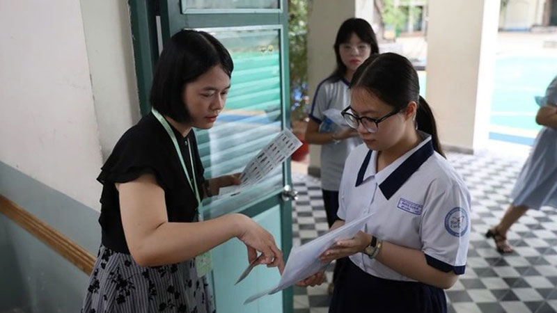 Tuyển sinh ĐH 2026: Tổ hợp môn xét tuyển có gì mới?