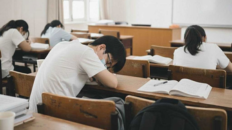 Nam sinh từng là ngôi sao trường chuyên sốc khi phải học lại 2 môn từ năm nhất