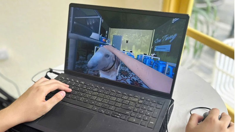 Nam sinh Bách khoa gây sốt với game Phở anh Hai