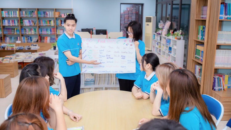 Ngoại ngữ trong trường đại học: Tín chỉ hay chứng chỉ quốc tế?