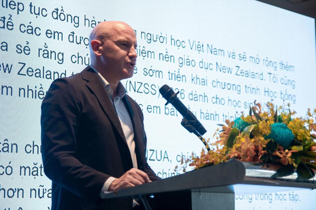 Những người Việt đầu tiên nhận học bổng chính phủ New Zealand bậc đại học