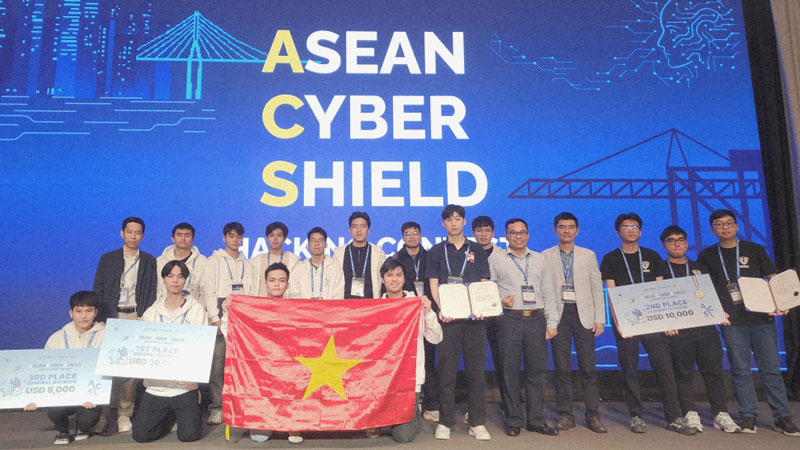 Sinh viên VN vô địch Cuộc thi An ninh mạng ASEAN Cyber Shield 2025